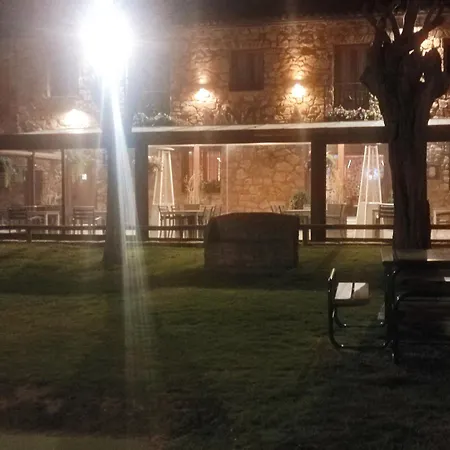 Bavieca 게스트하우스 3*